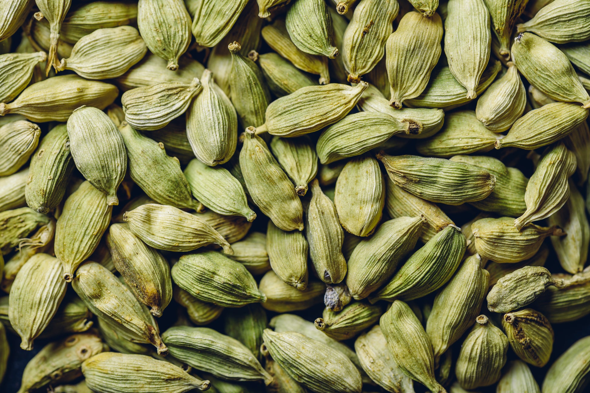 Green Cardamom 8+mm by Jaribooti